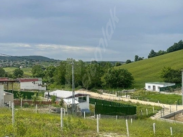 ÇATALCA ÇİFTLİKKÖYDE 760m2 YOLA CEPHELİ FIRSAT TARLA - Görsel 7