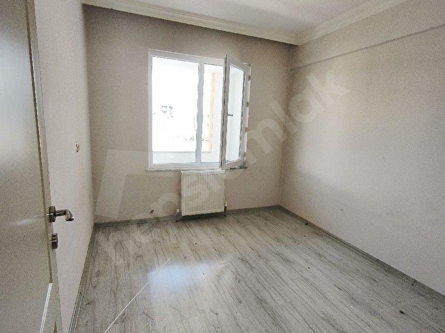 Kastamonu Kuzeyemlak dan Mehmet Akif Ersoy mahallesi Kiralık Daire - Görsel 18
