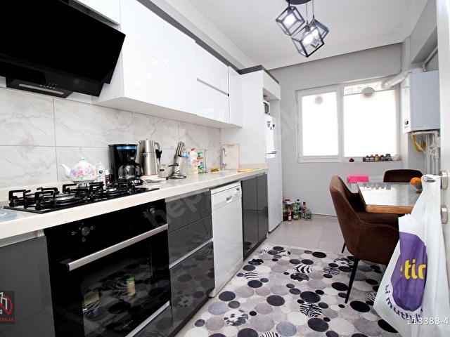 SÜVARİDE KİRA GETİRİLİ FULL GENÇ BİNADA ÖN CEPHE KÖŞE CEPHE 2+1 SATILIK DAİRE - Görsel 2
