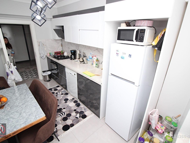 SÜVARİDE KİRA GETİRİLİ FULL GENÇ BİNADA ÖN CEPHE KÖŞE CEPHE 2+1 SATILIK DAİRE - Görsel 5