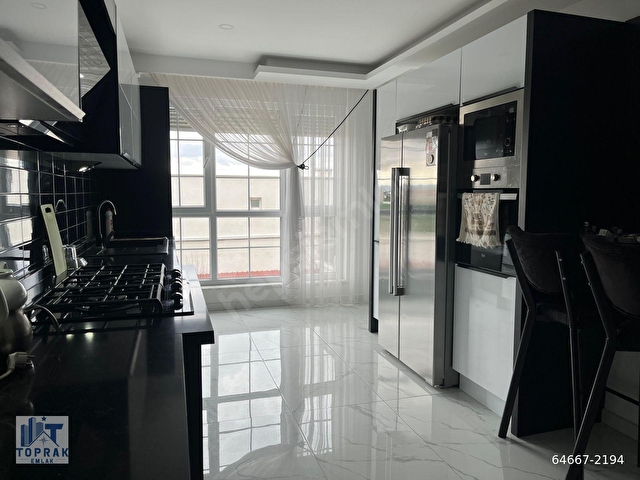 TOPRAK EMLAKTAN AŞAĞISÖĞÜTÖNÜ MH/ SİTE İÇİ/ 220m2 / SATILIK 4+1 - Görsel 7