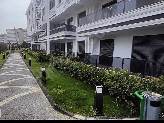 AYVALIK SARIMSAKLININ EN PRESTİJLİ SİTESİNDE EBEVEYN BANYOLU SATILIK 2+1DAİRE - Görsel 5