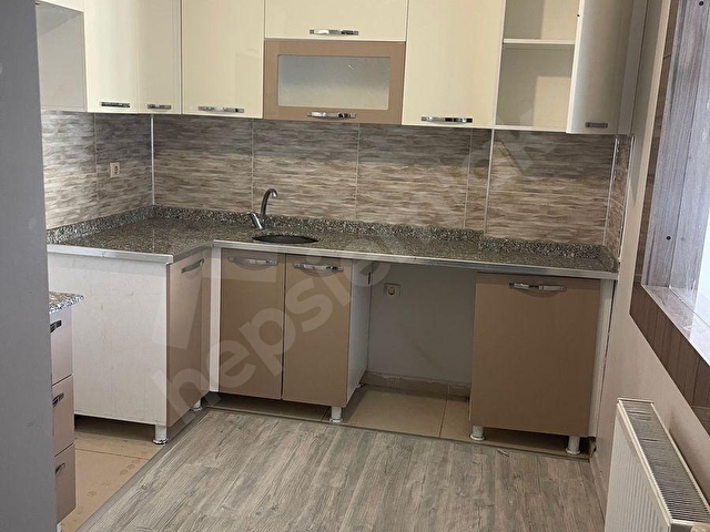 VAN İPEKYOL BAHÇIVAN MAHALLESİNDE KİRALIK 105 metre 2+1 DAİRE - Görsel 5