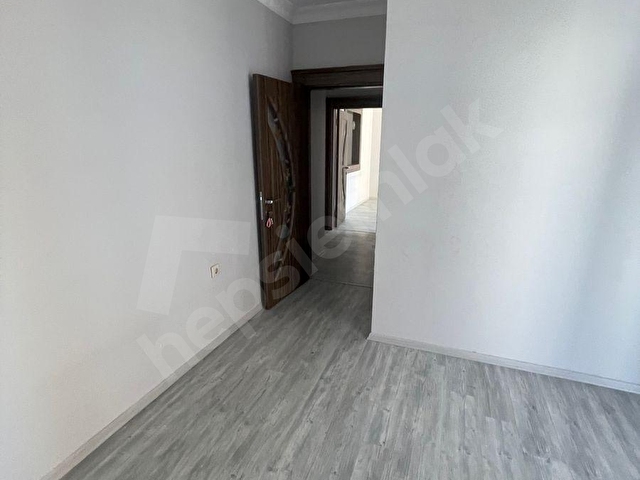 VAN İPEKYOL BAHÇIVAN MAHALLESİNDE KİRALIK 105 metre 2+1 DAİRE - Görsel 11