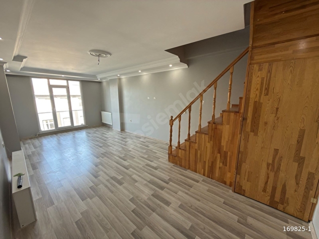 HİCRETDEN U.MUMCU MH MERKEZİ KONUMDA 4+2, 190M² ASANSÖRLÜ DUBEX