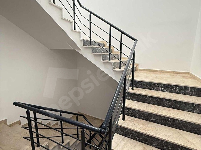 TEPECİK MAHALLESİNDE SATILIK 3+1 FIRSAT DAİRE ️ - Görsel 4