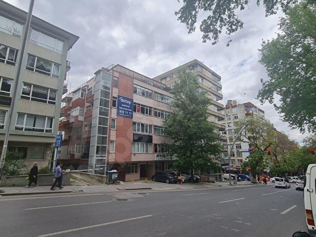 MİTATPAŞA CADDEDE 1+1,TERAS KAT,OTO PARKLI ,İŞ YERİNE - Görsel 3