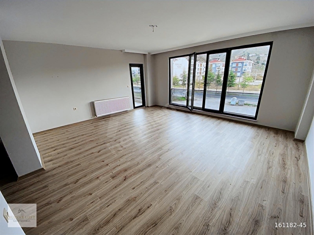 BULVAR LOFTTAN TURNASUYU MAH.DE KİRALIK 3+1 DAİRE - Görsel 3