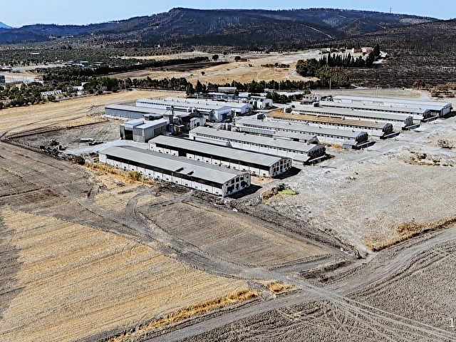 Foça Ilıpınarda Yatırımlık Tarla - Görsel 7