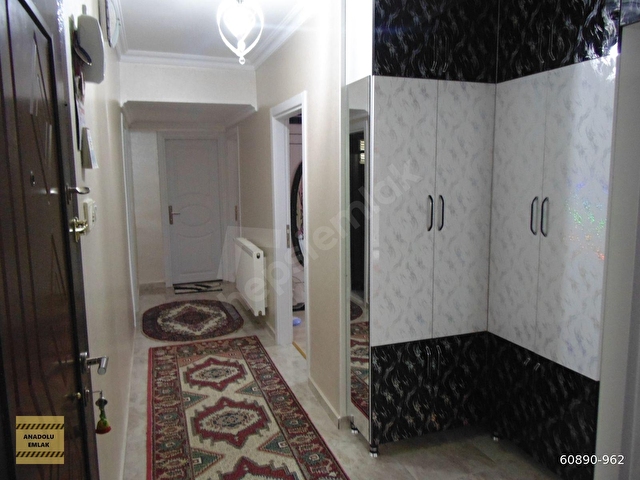 Satılık 3+1 130 m2 1.kat daire arsa tapulu 30 yıllık bina - Görsel 14