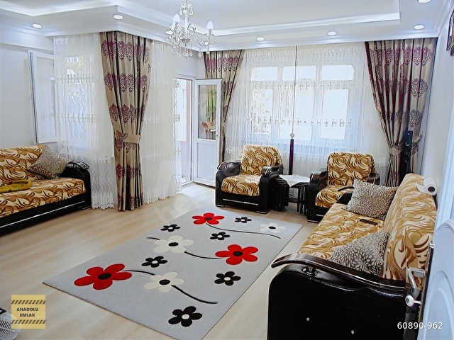 Satılık 3+1 130 m2 1.kat daire arsa tapulu 30 yıllık bina - Görsel 7