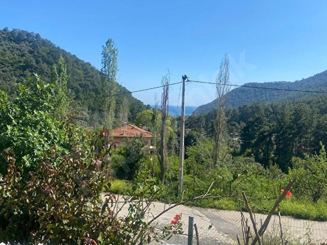 Ekincikte Deniz manzaralı 1+1 daire