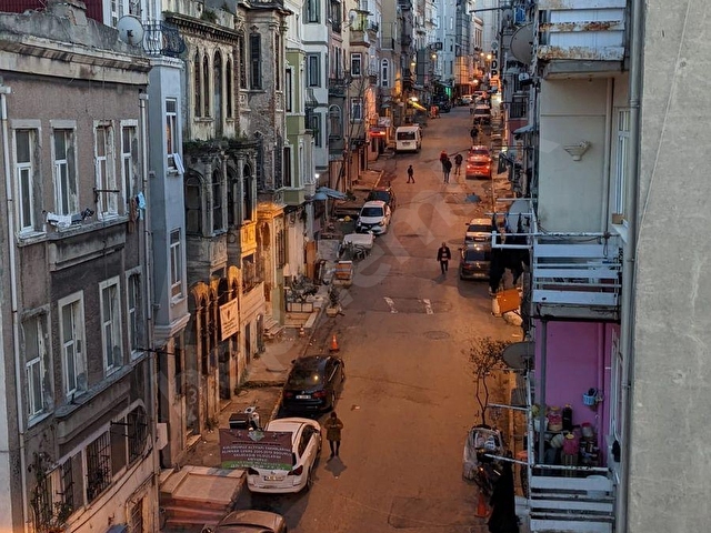 Beyoğlu Kalyoncu kulluğu caddesi üzerinde satılık daire - Görsel 22