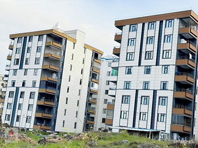 BİLSA kat 5 iki balkonlu 185 metre iki bloklu sitede - Görsel 3