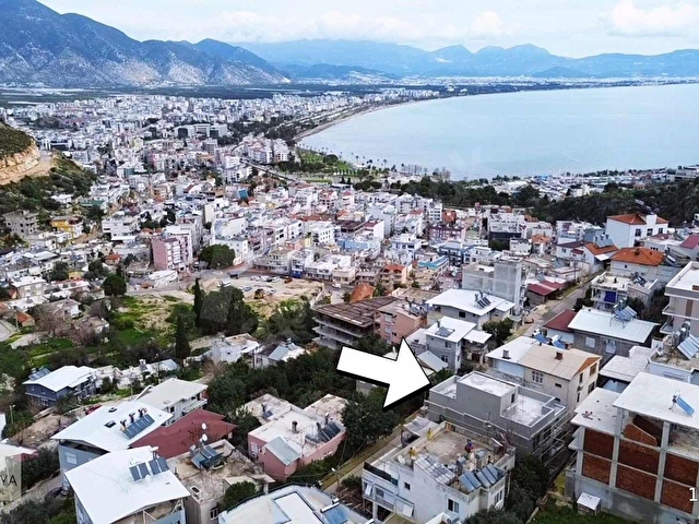 SAĞLAM ZEMİNDE KONFORLU YAŞAM KARŞIYAKADA SATILIK 2+1 DAİRE - Görsel 2