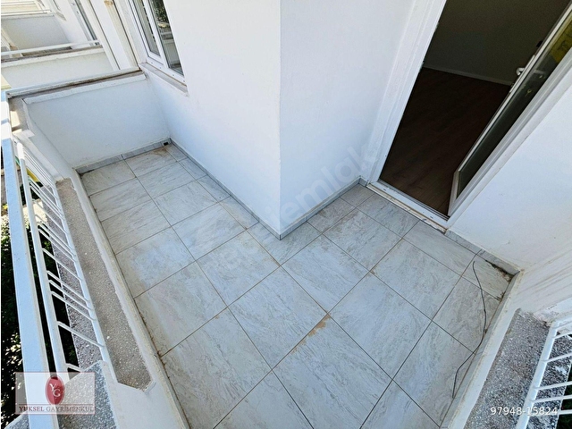 YÜKSELDEN AKÇAYDA PAZARA DENİZE ÇOK YAKIN İÇİ YAPILI 2+1 DAİRE - Görsel 21