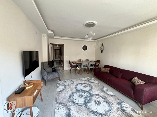 HEDEF EMLAKTAN MERKEZE YAKIN 130 M2 3+1 ASANSÖRLÜ GENİŞ DAİRE - Görsel 2