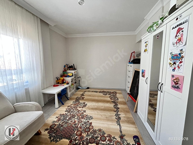 HEDEF EMLAKTAN MERKEZE YAKIN 130 M2 3+1 ASANSÖRLÜ GENİŞ DAİRE - Görsel 5