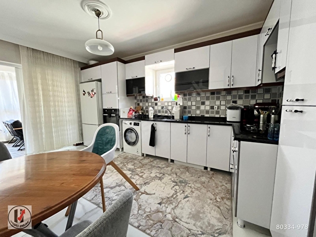 HEDEF EMLAKTAN MERKEZE YAKIN 130 M2 3+1 ASANSÖRLÜ GENİŞ DAİRE - Görsel 11