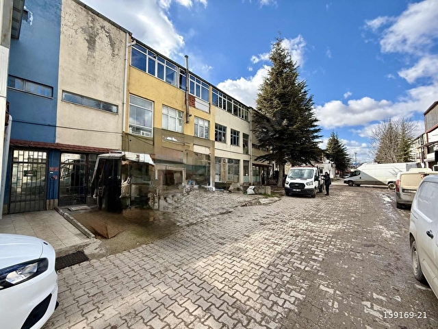 ZEKİ YILMAZ MATBAACILAR SİTESİNDE 3 KATLI SATILIK İMALATHANE