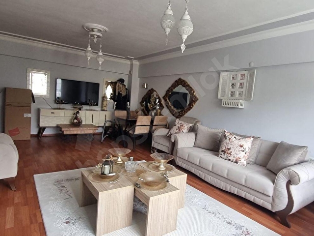 HUZUR EMLAKTAN TEKİRDAĞ ÇİFTLİKÖNÜ SOĞUKKUYU CEM MARKET ÜSTÜNDE GENİŞ SATILIK 3+1 DAİRE - Görsel 11