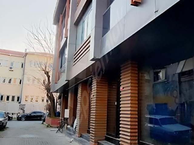 MALTEPE YALI MAHALLESİ SAHİL NET 60M² GENİŞ 1+1 DAİRE/OFİS/BÜRO