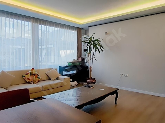 MALTEPE YALI MAHALLESİ SAHİL NET 60M² GENİŞ 1+1 DAİRE/OFİS/BÜRO - Görsel 5