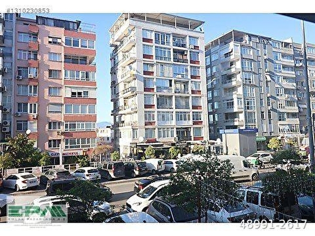 Hatay metro çıkışı İnönü Caddesi nde satılık 2+1 1.kat daire