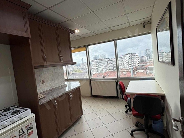 ÜMRANİYE MERKEZDE METROYA KOMŞU SATILIK OFİS KATI MANZARALI - Görsel 6