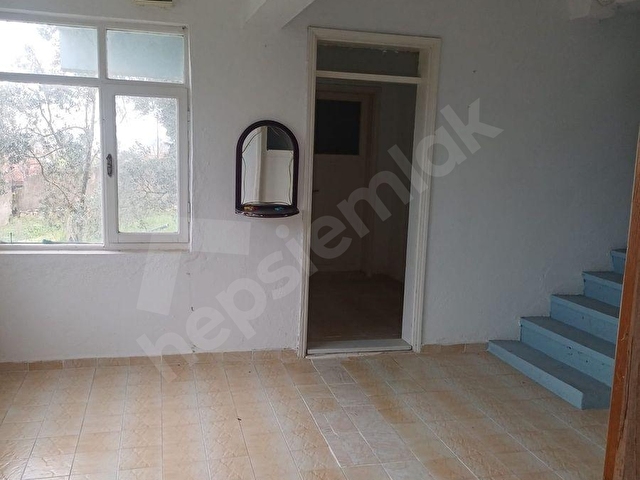 Manyas Kızık’ta Doğayla İç İçe 1100 m² Arazi Üzerinde İki Katlı Ev - Görsel 15
