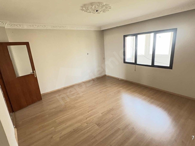 GÜMÜŞPALA MAH.KİRALIK 2+1 GENİŞ DENİZ MANZARALI FERAH DAİRE - Görsel 6