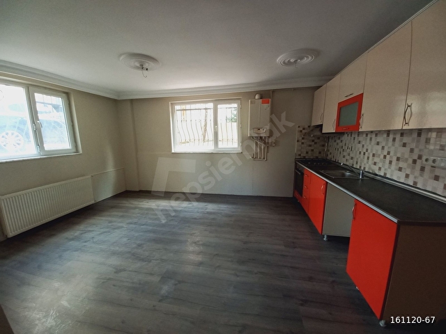 ÇEKMEKÖY ATATÜRK CAD SATILIK 70m 2+1 BAHÇE KATI KAT MÜLKİYETLİ - Görsel 4