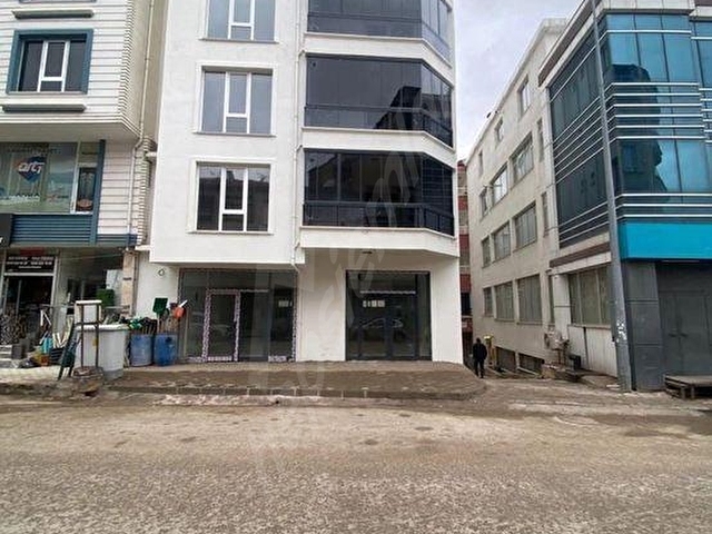 📌ANKA’DAN SATILIK ÇARŞI MERKEZDE SIFIR DAİRE📌