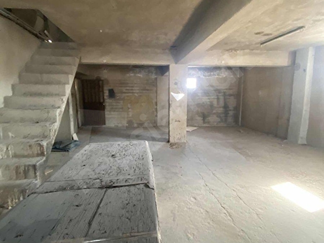 KARABAĞLAR SANAYİDE KİRALIK 2 KATLI DÜKKAN 200 m2 - Görsel 11