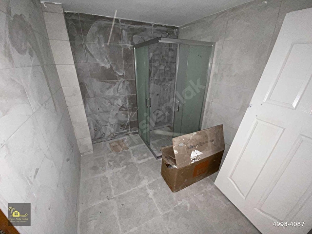 Çeşme Kiralık 3+1 Eşyasız - Görsel 15