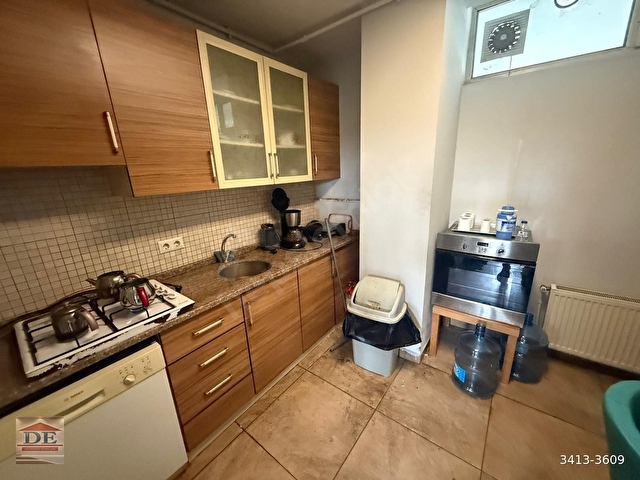 Düz Ayak 650m² Ofisli Lojistik Depo (Araç & Forklift Girişli) - Görsel 11