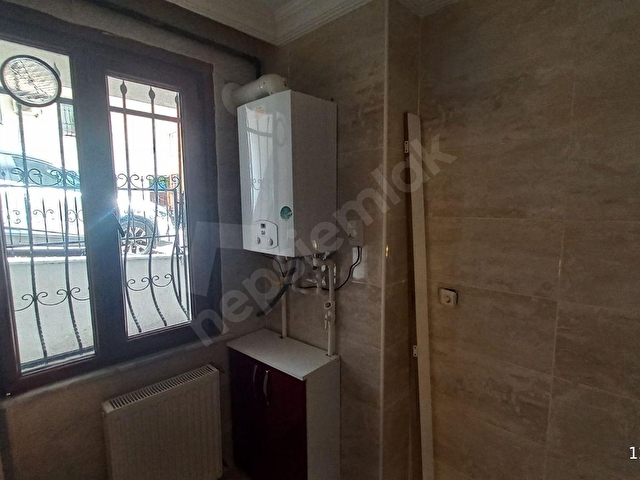 ÇEKMEKÖY MEHMET AKİF MERKEZİ KONUMDA KİRALIK 2+1 DAİRE - Görsel 18