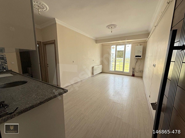 ATAKENT MAHALLESİNDE SATILIK 1+1 DAİRE - Görsel 3