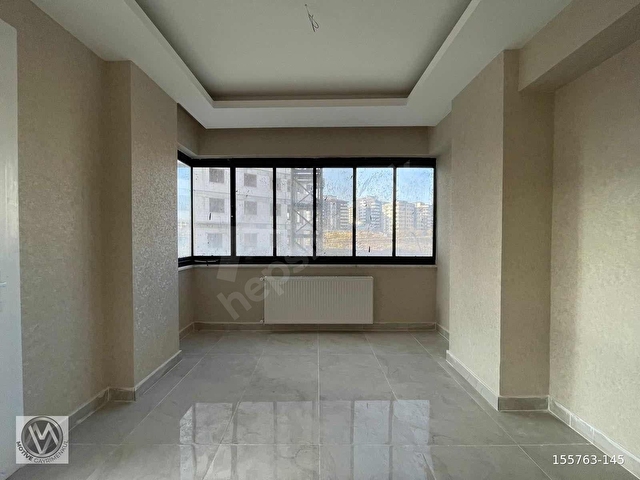 BEŞTEPEDE SATILIK 2.5+1 OTURUMA HAZIR DAİRE - Görsel 4