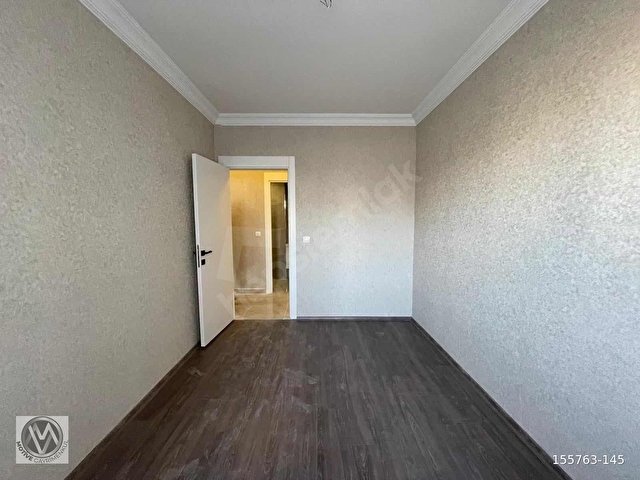 BEŞTEPEDE SATILIK 2.5+1 OTURUMA HAZIR DAİRE - Görsel 12