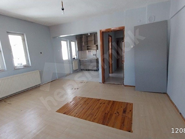Çarşı İçinde 2+1 Kiralık Daire