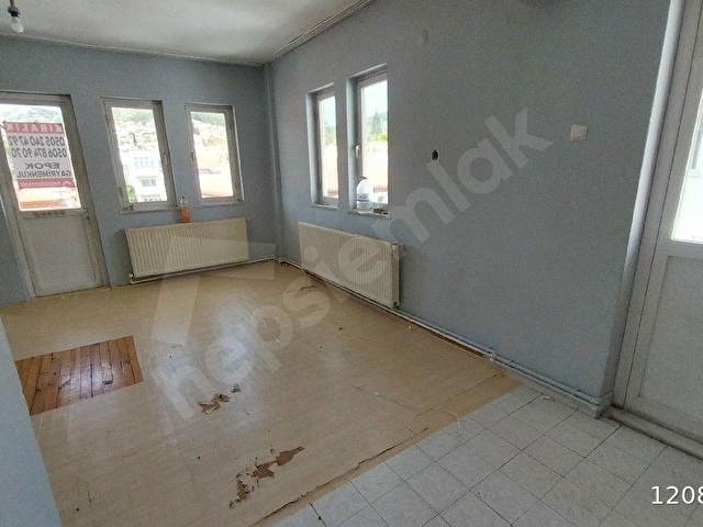 Çarşı İçinde 2+1 Kiralık Daire - Görsel 3