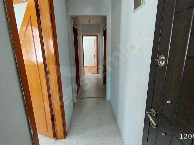 Çarşı İçinde 2+1 Kiralık Daire - Görsel 6