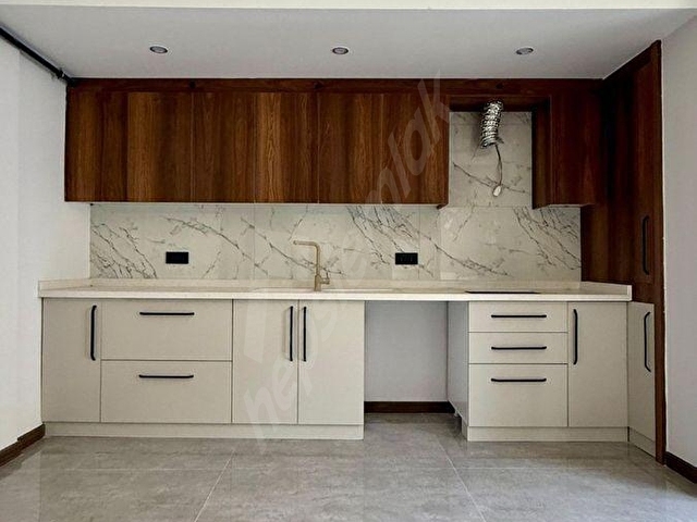 KIBRIS ŞEHİTLERDE SATILIK (3., KAT SIFIR) 2+1 - 110m2 DAİRE - Görsel 9