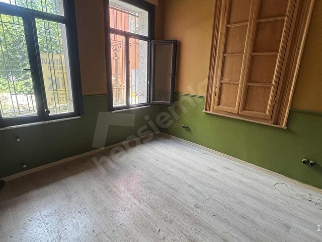 BALATTA YILDIRIM CADDESİNDE DENİZ MANZARALI SATILIK TARİHİ ESER - Görsel 4