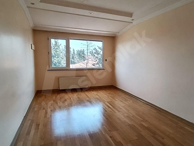 PERA EMLAKTAN FLORYA BEYTİDE 7+2 DENİZ MANZARALI 500 M2 DUBLEX - Görsel 29