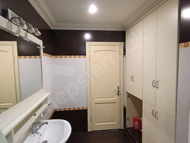 PERA EMLAKTAN FLORYA BEYTİDE 7+2 DENİZ MANZARALI 500 M2 DUBLEX - Görsel 17