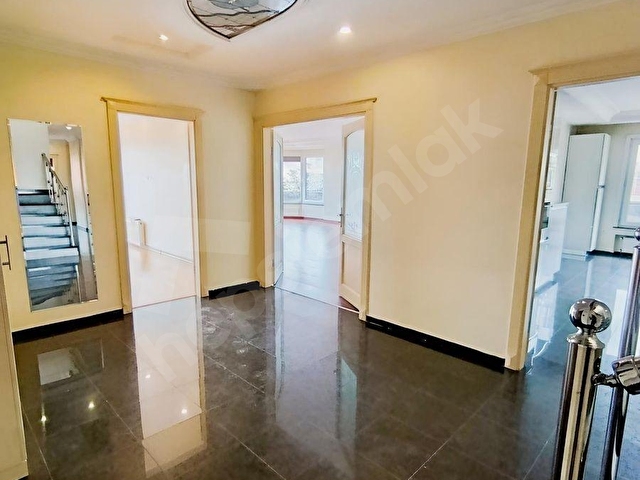 PERA EMLAKTAN FLORYA BEYTİDE 7+2 DENİZ MANZARALI 500 M2 DUBLEX - Görsel 11