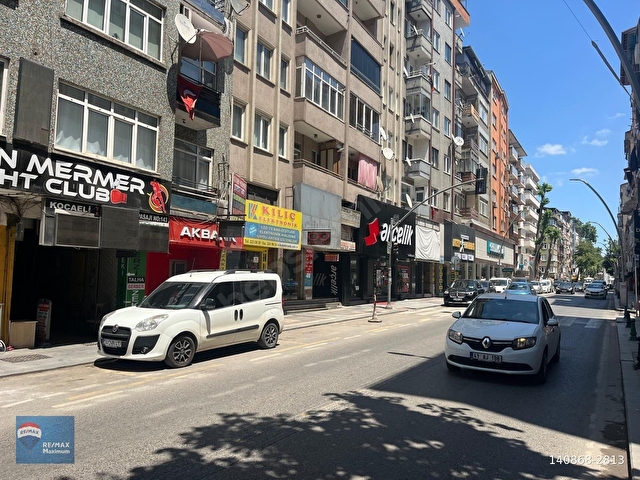 İzmit İnönü Caddesinde 32 m2 Teraslı Satılık 2+1 Daire - Görsel 6