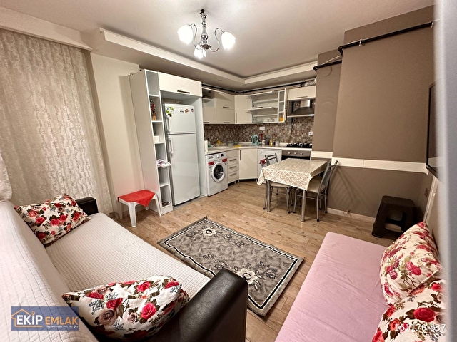 EKİP EMLAK; TRAMVAY ALTI, ÇİFT BALKON, LÜKS, EŞYALI KİRALIK 1+1 - Görsel 10